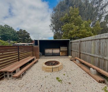 Family Home in Quiet Court - Photo 1