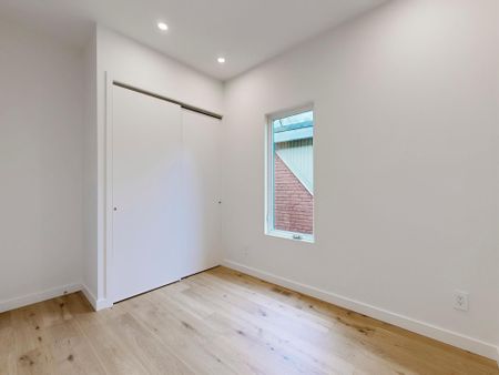 For Lease - 14 Salem Avenue Unit# 2, Toronto, Ontario - Photo 4