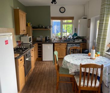 Room in a Shared House, Beaufort Road, BS5 - Photo 1