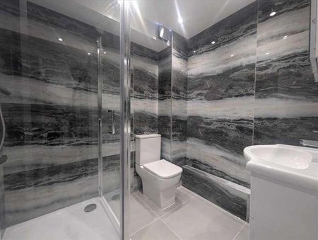 Burrell Close, Edgware, HA8 - Photo 5