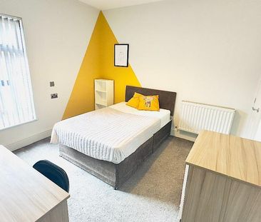 3 bedroom terraced house to rent - Photo 6