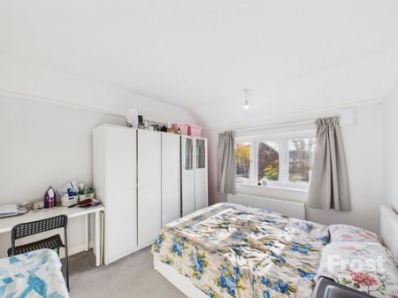 Wendover Road, Burnham, Bucks,SL1 - Photo 4