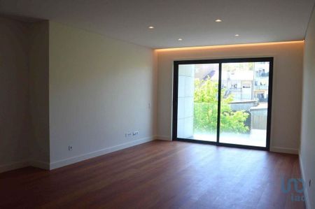 Luxury Apartment for rent in Matosinhos, Distrito do Porto - Photo 2