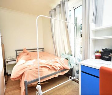 4 bedroom house to rent - Photo 2