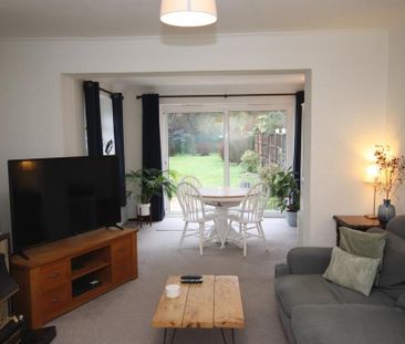 2 bedroom bungalow to rent - Photo 1