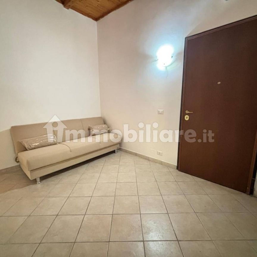 Bilocale viale Vittorio Veneto 1, Squarciarelli, Casalaccio, Pratone, Grottaferrata - Photo 1
