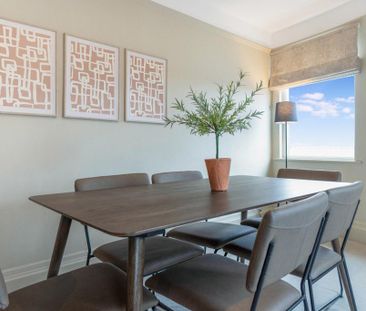 3 bedroom flat to rent - Photo 6