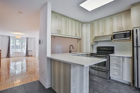 2336 Rue Harriet Quimby, Montréal (Saint-Laurent), QC H4R - Photo 3