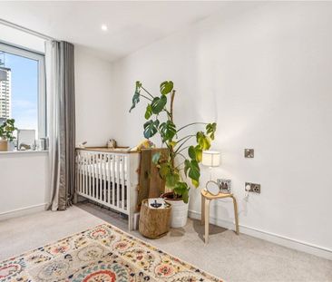 Super 2 bedroom apartment located on the iconic ‘Bronze’ developmen... - Photo 6