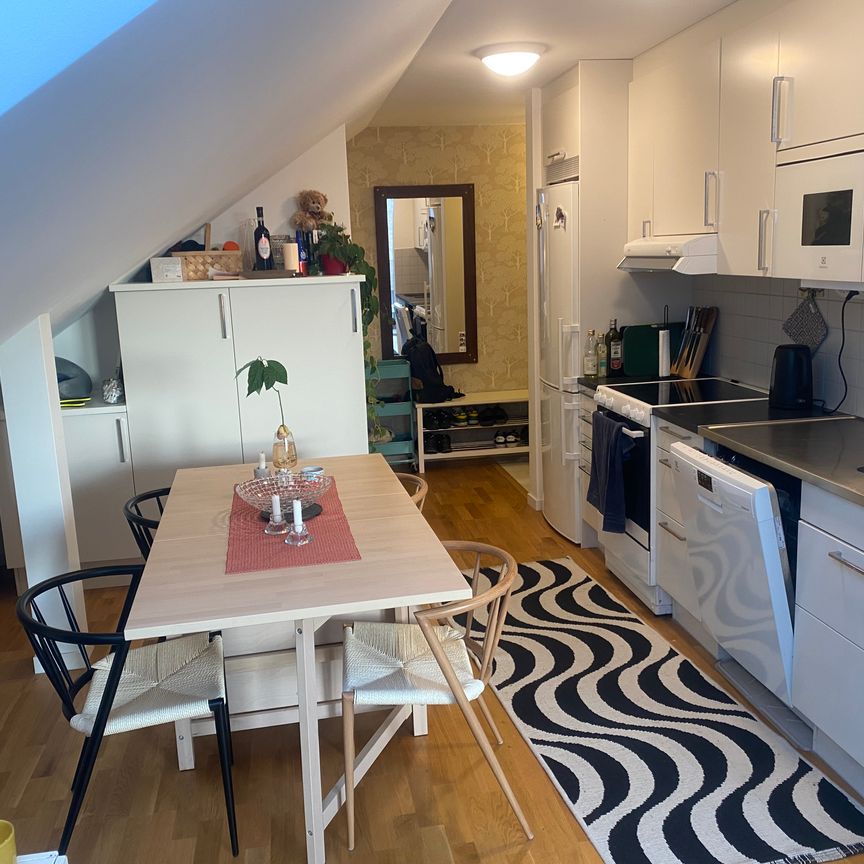 Famngatan, Västra Frölunda - Photo 1