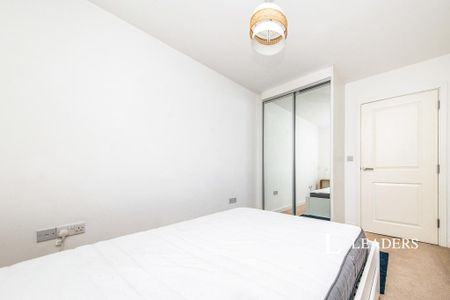 1 bedroom flat to rent - Photo 5