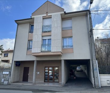 Location Appartement 1 pièce 24m² - Photo 6