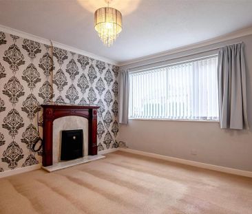 3 bedroom semi-detached house to rent - Photo 3