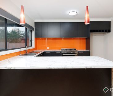 Spacious & Stylish Family Home - Photo 3