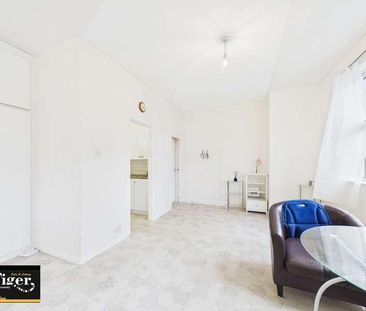 St. Heliers Road, Blackpool, FY1 - Photo 4