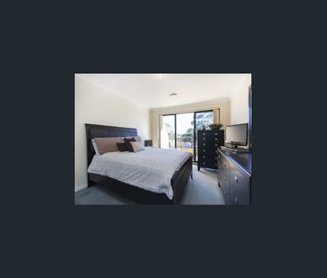 Spacious . Beauty and Handy location House - Photo 6