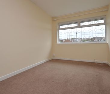 3 Bedroom Semi-Detached House - Photo 1