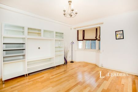 4 bedroom house to rent Ravensworth Gardens, Cambridge, CB1 - Photo 2