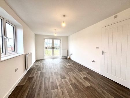 Martins Way, Stratford-upon-Avon, CV37 - Photo 2