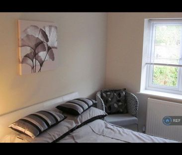 1 bedroom in a house share to rent - Photo 6
