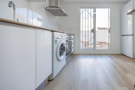 Carrer del Duc de Mandas, Valencia, Valencian Community 46019 - Photo 3