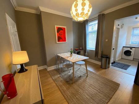 3 bedroom house share to rent - Photo 4