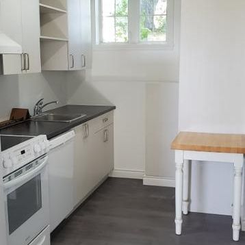 4 1/2 à louer / immeuble tranquille - Photo 3