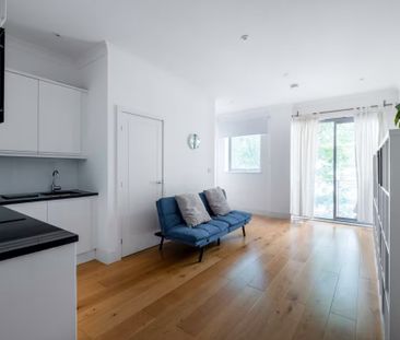 1 Bed Flat, Canius House, CR0 - Photo 1