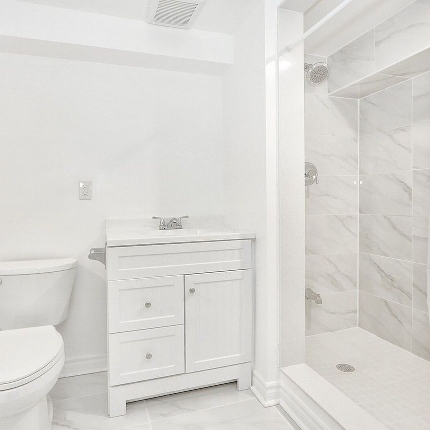 For Lease - 115 Apache Trail Unit# Lower, Toronto, Ontario - Photo 1