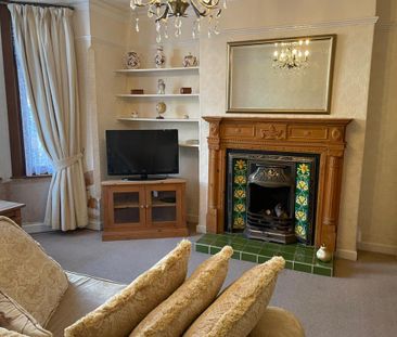 2 bedroom semi-detached bungalow to rent - Photo 2