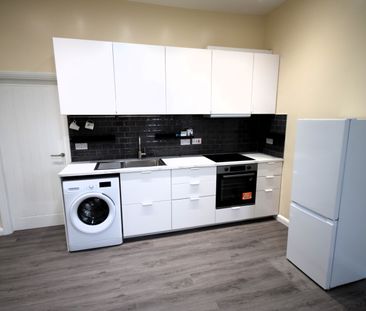 Flat 3, 14 Myddleton Street, CA1 2AA - Photo 4