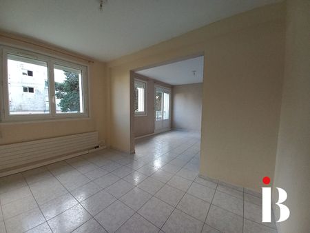 Location Appartement 4 pièces 73m² COUERON 44220 - Photo 3