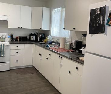 300-043 - 2041 Tamarack Street - 1 - Photo 1