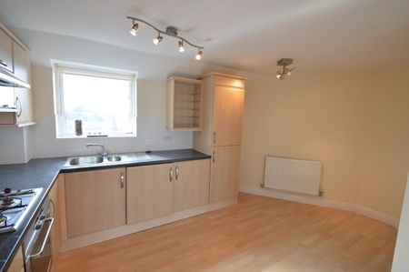 2 bedroom Apartment - BERWICK PLACE, WELWYN GARDEN CITY. - Photo 5