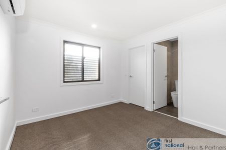 2 / 6 Thomas Street, Pakenham - Photo 2