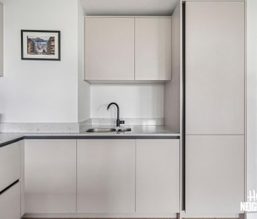 Irene House, Balham High Road - Photo 2