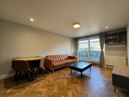 2 Bed Flat, Gean Court, N11 - Photo 4