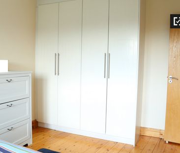 Nice room in 2-bedroom apartment in Castleknock, Dublin - Photo 6