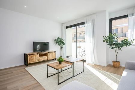 Calle de Castelao, L'Hospitalet de Llobregat, Catalonia 08902 - Photo 3