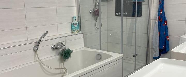 Urbaner Komfort trifft Naturblick – Ihr stilvolles Zuhause - Foto 1