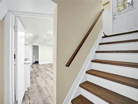For Lease - 116 Cherrywood Drive Unit# BSMT, Newmarket, Ontario - Photo 2