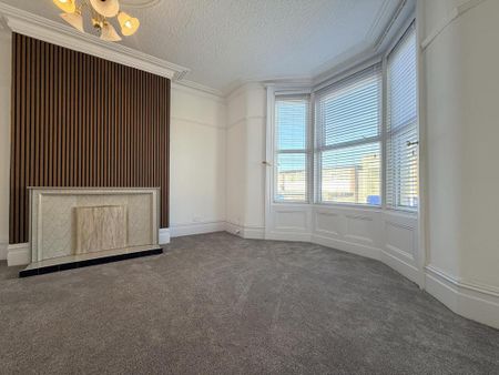 2 bedroom maisonette to rent - Photo 3