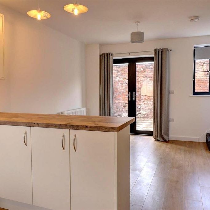 1 bedroom end of terrace house to rent - Photo 1