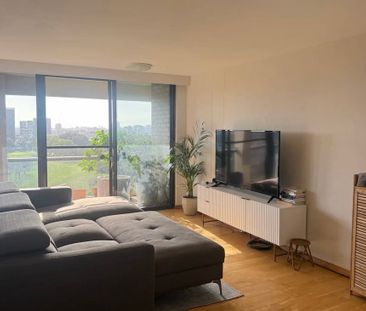 Kensington - Photo 2