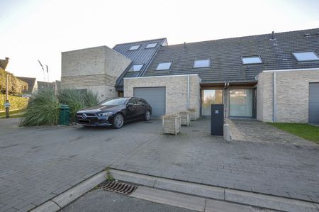 Nieuwbouwwoning met 3 slaapkamers en garage te huur in Bredene dorp - Photo 5