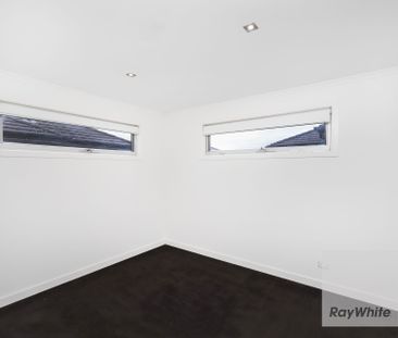 Located in the Heart of Tullamarine - Photo 5