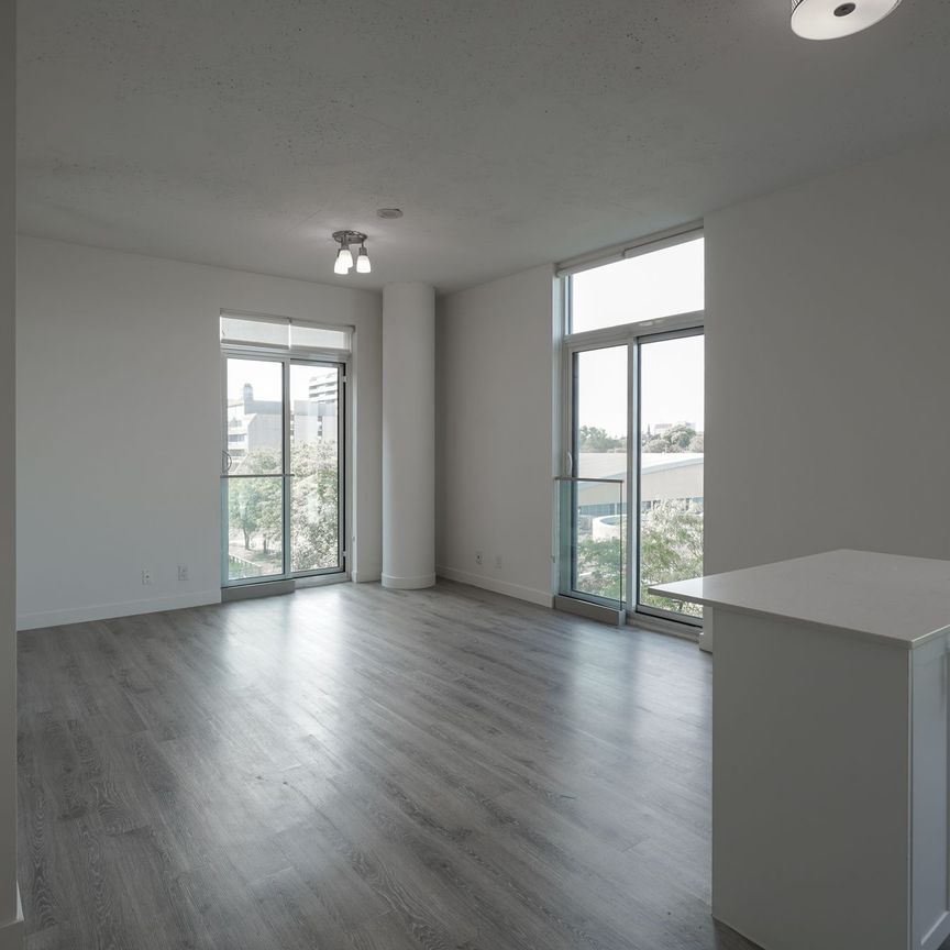 For Lease - 100 Bond Street Unit# 405, Oshawa, Ontario - Photo 1