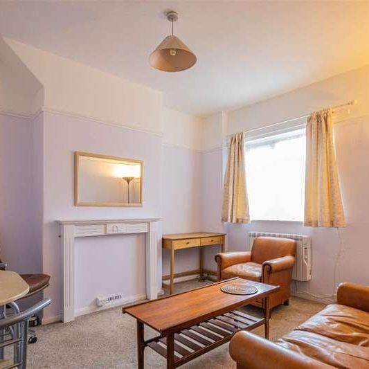 Woodville Road, Cathays, CF24 - Photo 1