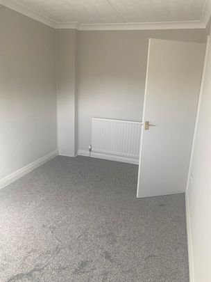 13 Premier Road, Sunderland - Photo 1