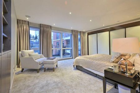 Doulton House Park Street Chelsea Creek SW6 - Photo 4